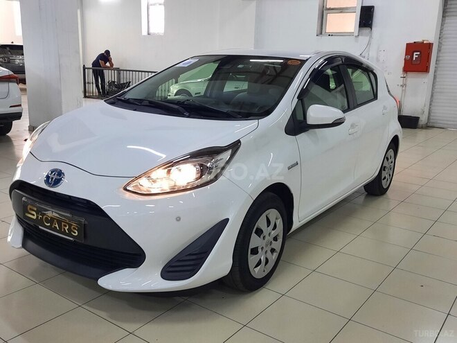 Toyota Aqua 2017, 133,000 km - 1.5 l - Bakı