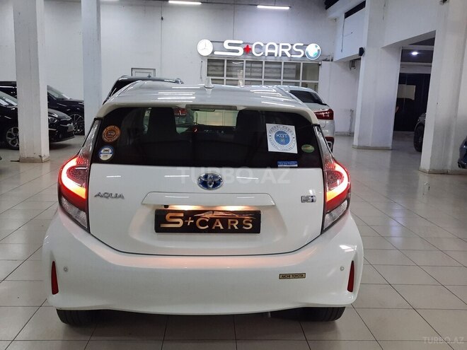 Toyota Aqua 2017, 133,000 km - 1.5 l - Bakı