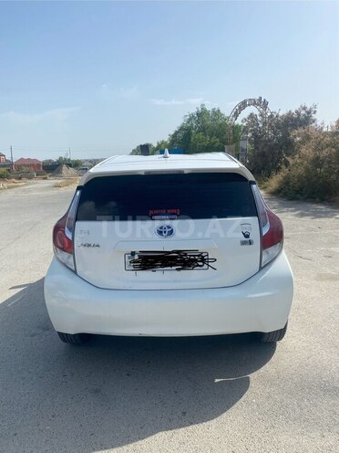 Toyota Aqua 2017, 230,000 km - 1.5 l - Bakı