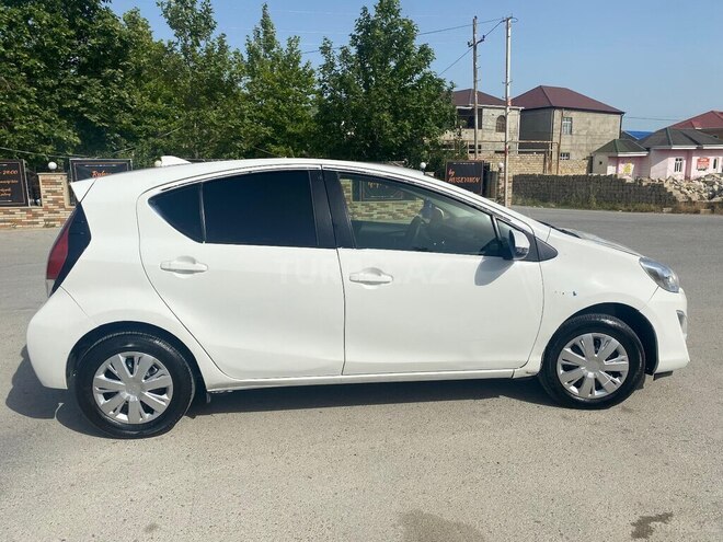Toyota Aqua 2017, 230,000 km - 1.5 l - Bakı