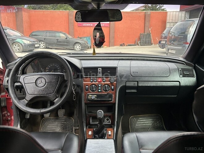 Mercedes C 180 1999, 196,000 km - 1.8 l - Gəncə