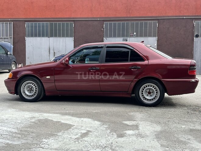 Mercedes C 180 1999, 196,000 km - 1.8 l - Gəncə
