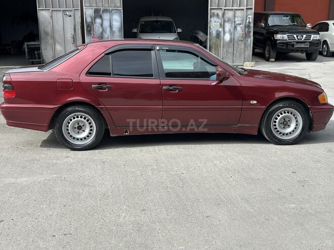 Mercedes C 180 1999, 196,000 km - 1.8 l - Gəncə