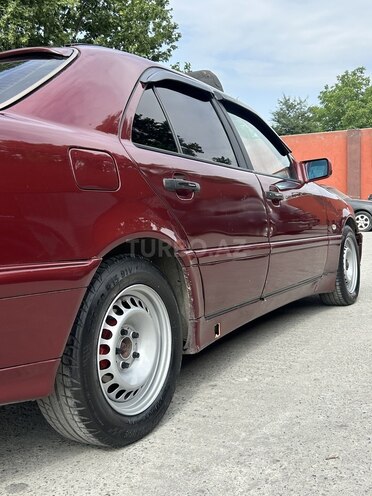 Mercedes C 180 1999, 196,000 km - 1.8 l - Gəncə