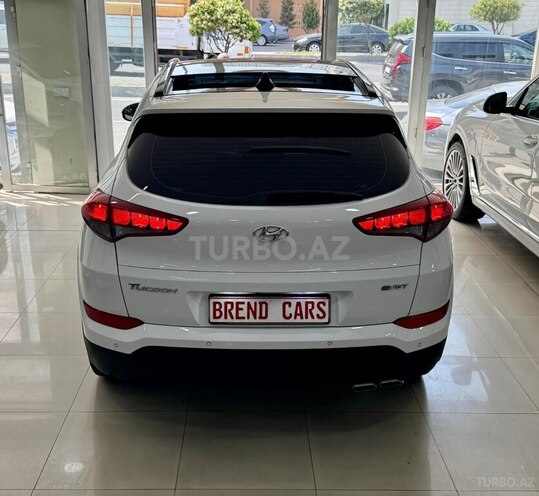 Hyundai Tucson-2
