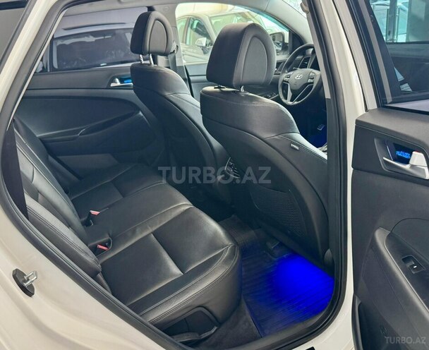 Hyundai Tucson-5