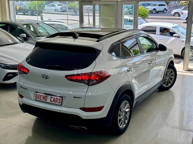 Hyundai Tucson-13