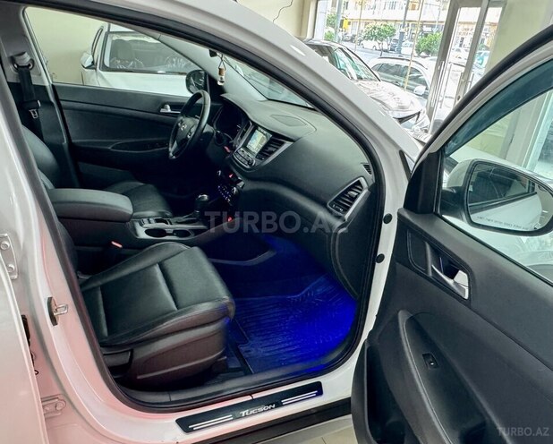 Hyundai Tucson-18