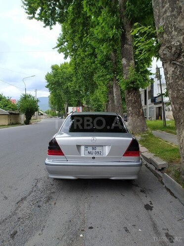 Mercedes C 230 1998, 280,913 km - 2.3 l - İsmayıllı