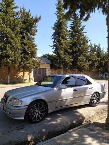Mercedes C 230 1998, 280,913 km - 2.3 l - İsmayıllı