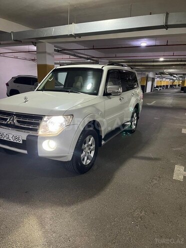 Mitsubishi Pajero 2010, 201,000 km - 3.5 l - Bakı