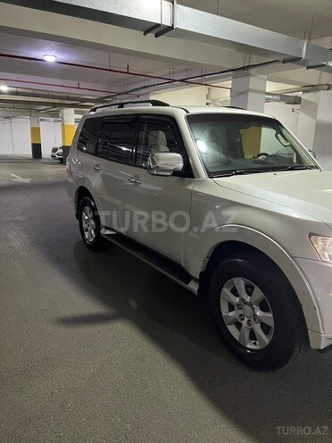 Mitsubishi Pajero 2010, 201,000 km - 3.5 l - Bakı