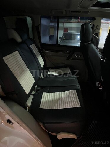 Mitsubishi Pajero 2010, 201,000 km - 3.5 l - Bakı