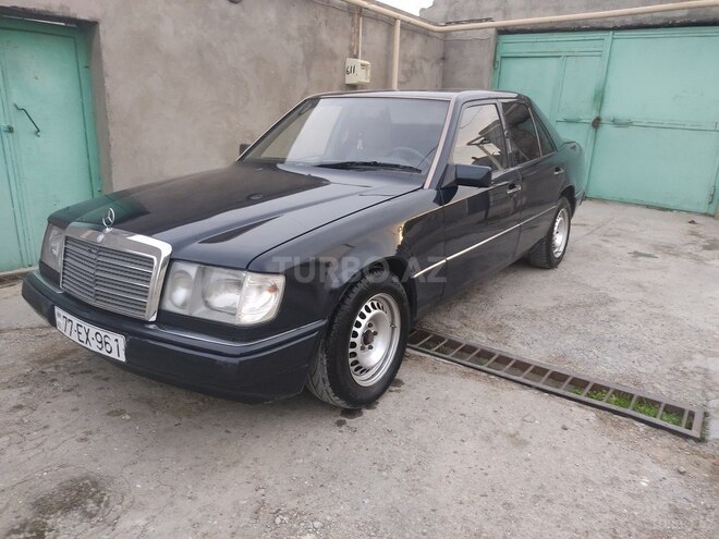 Mercedes E 200 d 1989, 370,000 km - 2.0 l - Bakı
