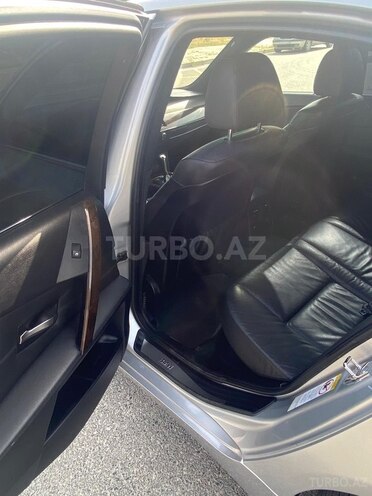 BMW 525-4