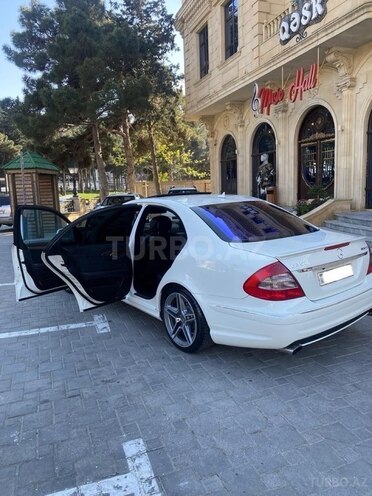 Mercedes E 350 2008, 213,565 km - 3.5 l - Bakı