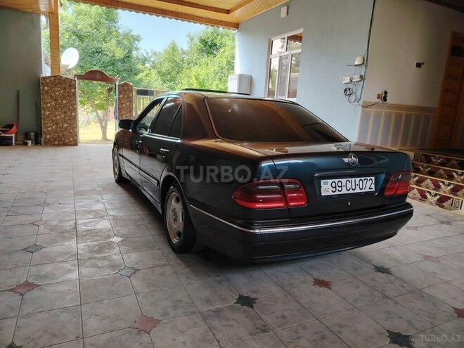 Mercedes E 220 d 2000, 427,012 km - 2.2 l - Ağstafa