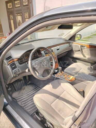 Mercedes E 220 d 2000, 427,012 km - 2.2 l - Ağstafa