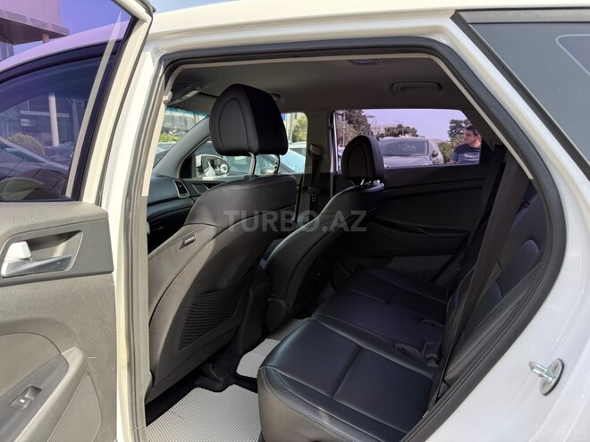 Hyundai Tucson 2015, 150,000 km - 2.0 l - Bakı