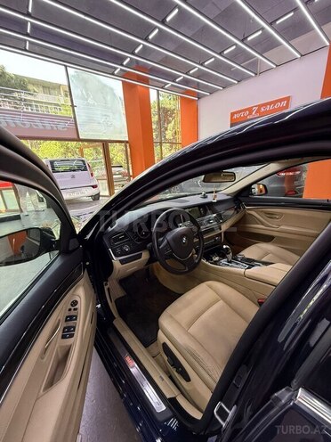 BMW 520-10