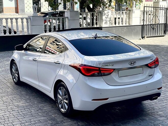 Hyundai Avante 2015, 181,610 km - 1.6 l - Bakı