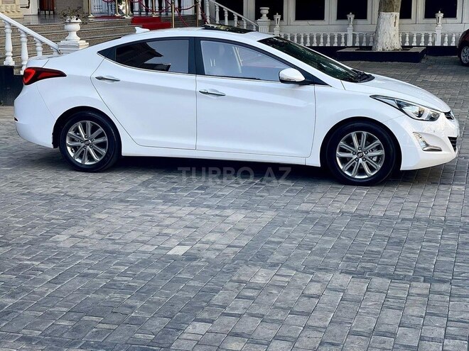 Hyundai Avante 2015, 181,610 km - 1.6 l - Bakı