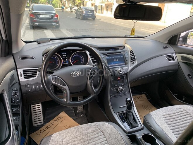 Hyundai Avante 2015, 181,610 km - 1.6 l - Bakı