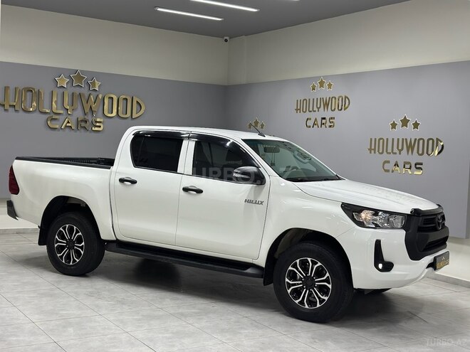Toyota Hilux-5