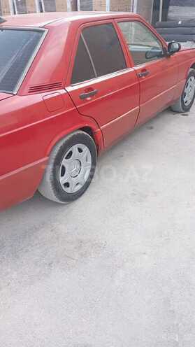 Mercedes 190 1992, 305,255 km - 2.0 l - Qusar