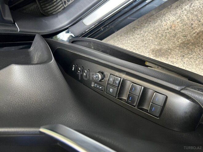 Toyota Camry 2021, 90,000 km - 2.5 l - Bakı