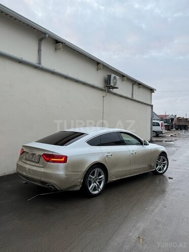 Audi A5 2013, 240,000 km - 2.0 l - Bakı