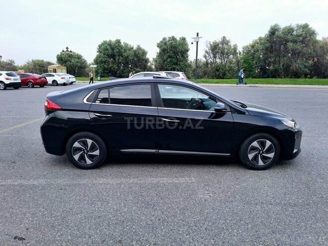 Hyundai IONIQ 2018, 126,000 km - 1.6 л - Bakı