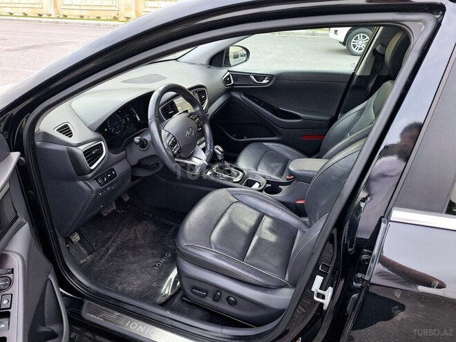 Hyundai IONIQ 2018, 126,000 km - 1.6 л - Bakı