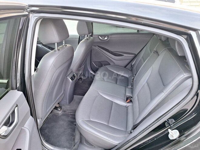 Hyundai IONIQ 2018, 126,000 km - 1.6 л - Bakı