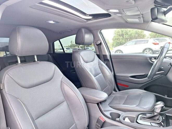 Hyundai IONIQ 2018, 126,000 km - 1.6 л - Bakı