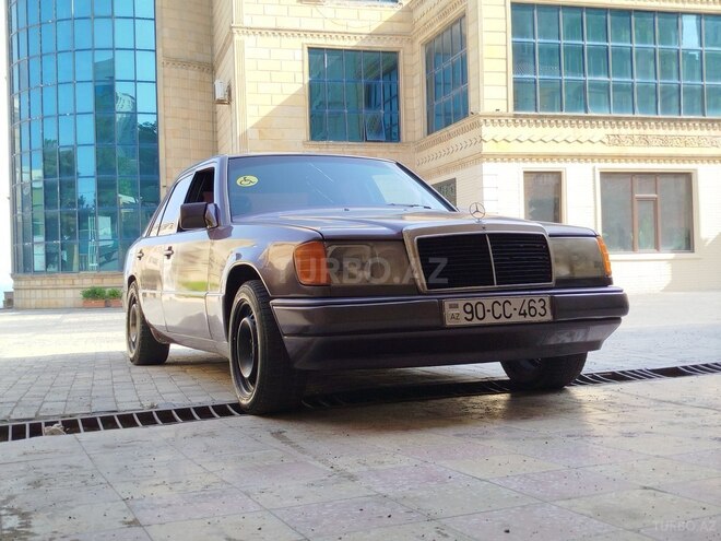 Mercedes E 200 d 1993, 258,963 km - 2.0 l - Bakı