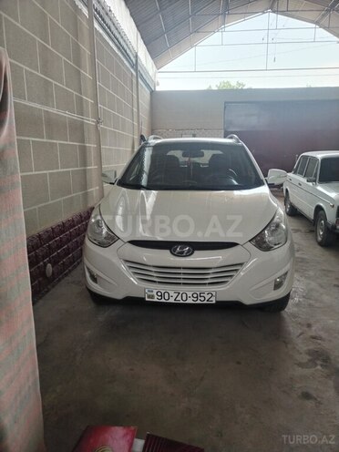 Hyundai ix35 2011, 129,009 km - 2.0 l - Tovuz