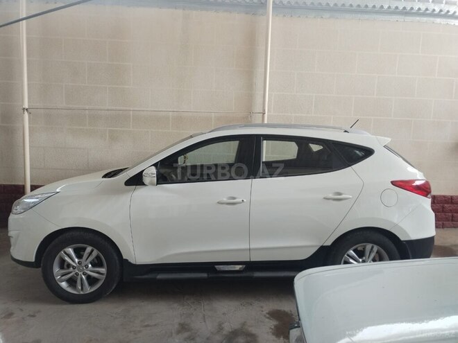 Hyundai ix35 2011, 129,009 km - 2.0 l - Tovuz