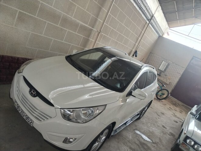 Hyundai ix35 2011, 129,009 km - 2.0 l - Tovuz