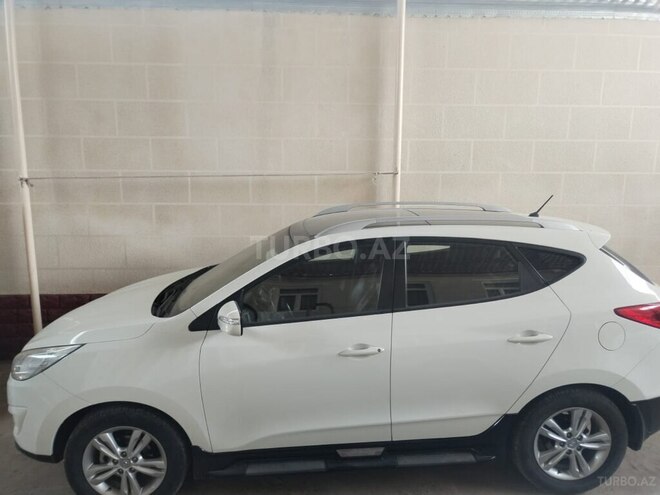 Hyundai ix35 2011, 129,009 km - 2.0 l - Tovuz