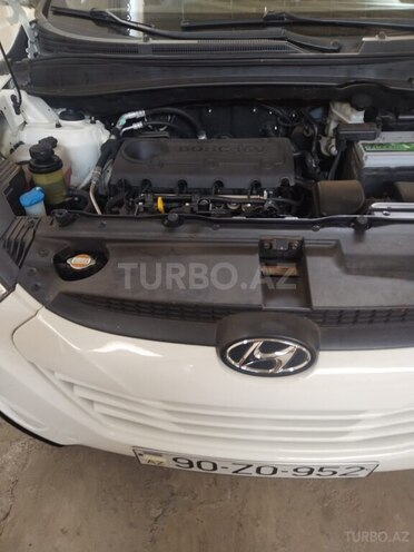 Hyundai ix35 2011, 129,009 km - 2.0 l - Tovuz