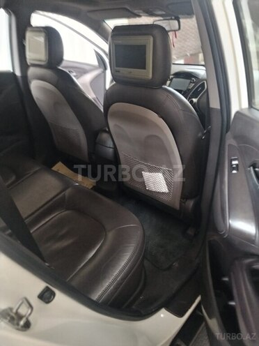 Hyundai ix35 2011, 129,009 km - 2.0 l - Tovuz