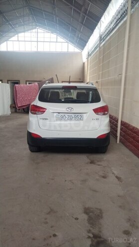 Hyundai ix35 2011, 129,009 km - 2.0 l - Tovuz