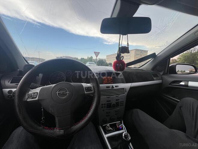 Opel Astra 2009, 260,000 km - 1.3 l - Naxçıvan