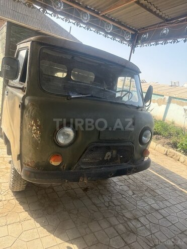 UAZ 3303 1987, 500,000 km - 2.4 l - Salyan