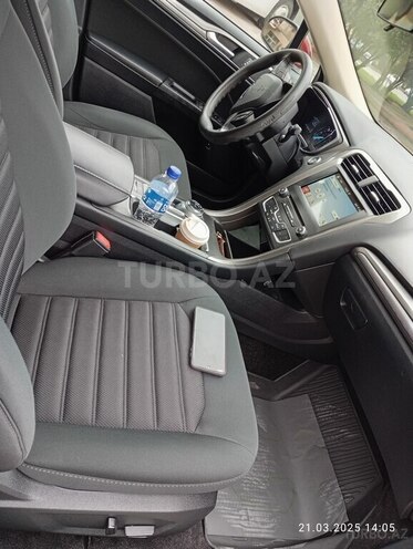 Ford Fusion (North America) 2018, 112,000 km - 2.0 л - Bakı