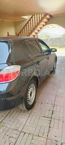 Opel Astra 2004, 310,000 km - 1.4 l - Şəki