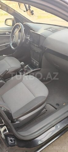 Opel Astra 2004, 310,000 km - 1.4 l - Şəki