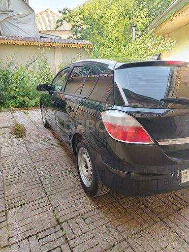 Opel Astra 2004, 310,000 km - 1.4 l - Şəki