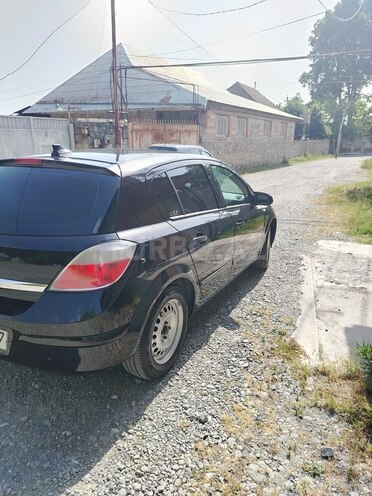 Opel Astra 2004, 310,000 km - 1.4 l - Şəki